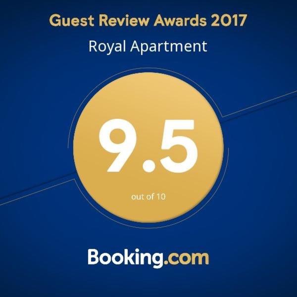 Royal Beach Front Apartments Нетания Экстерьер фото